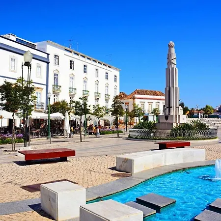 Nina-superb Town Centre Location