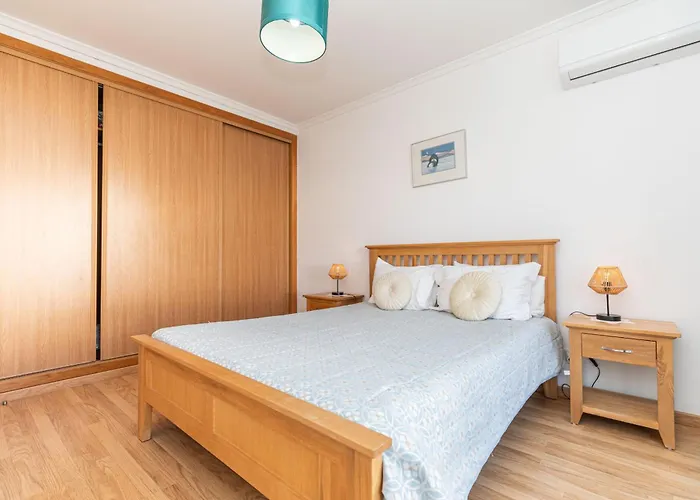 Nina-superb Town Centre Location Appartement